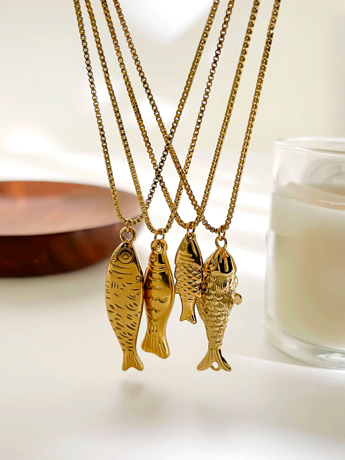Peri'sbox Trendy 4 Designs Stainless Steel 18K Gold Plated Fish Pendant Necklace for Women Waterproof Beach Party Jewelry Summer