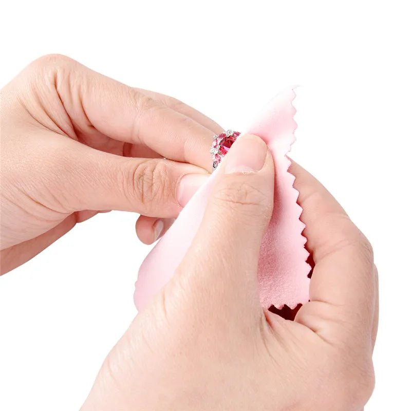 Fashion50 PCS Silver Polishing Cloth Cleaner Jewelry Cleaning Cloth Anti-Tarnish Tool Hot Sale