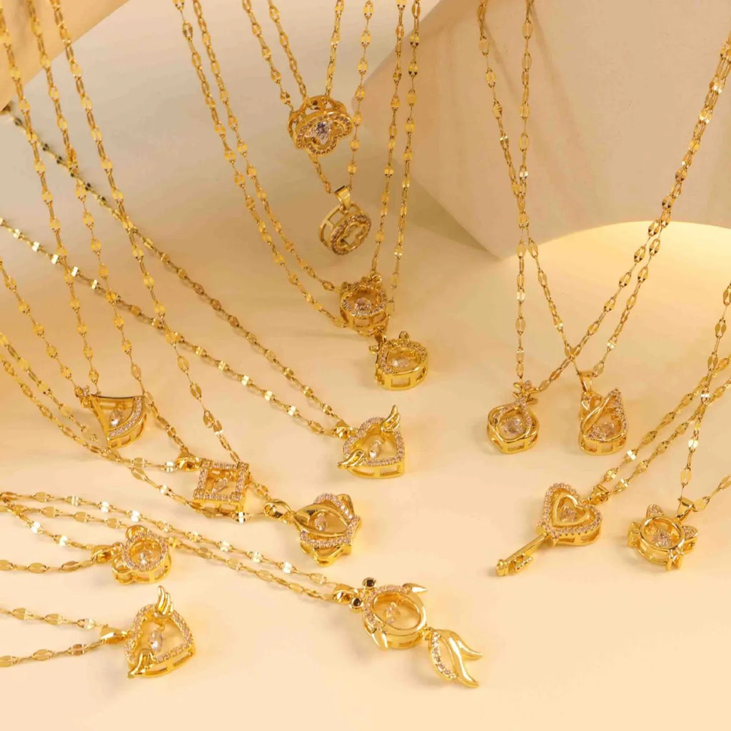 Women Heart Pendant Necklace Non-Fading Titanium Steel Zircon Necklace Stylish High-End Jewelry Accessory