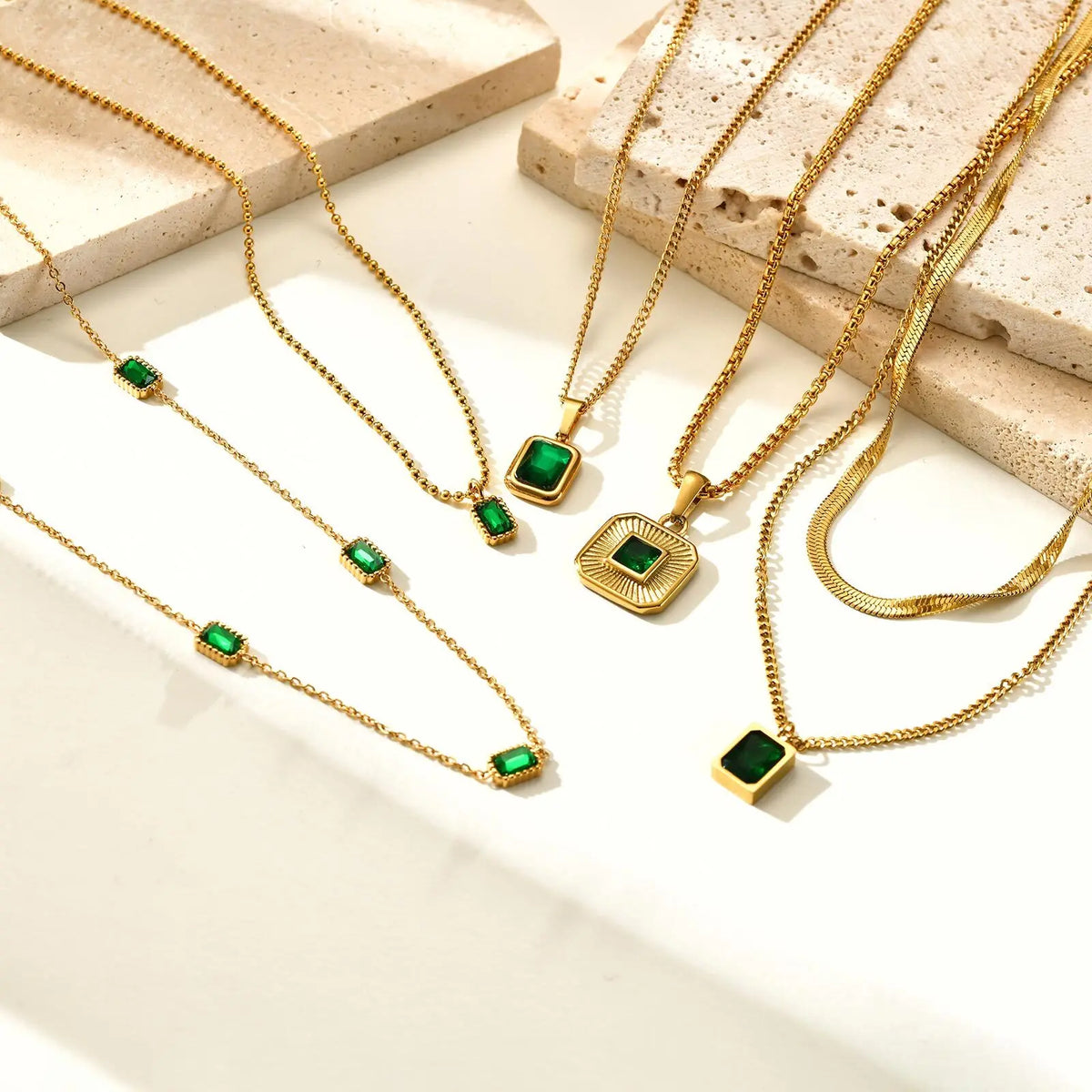Retro Green Zircon Pendant Necklace For Women, Crystal Stone Chain Stainless Steel Gold Plated Luxury Birthday Gifts