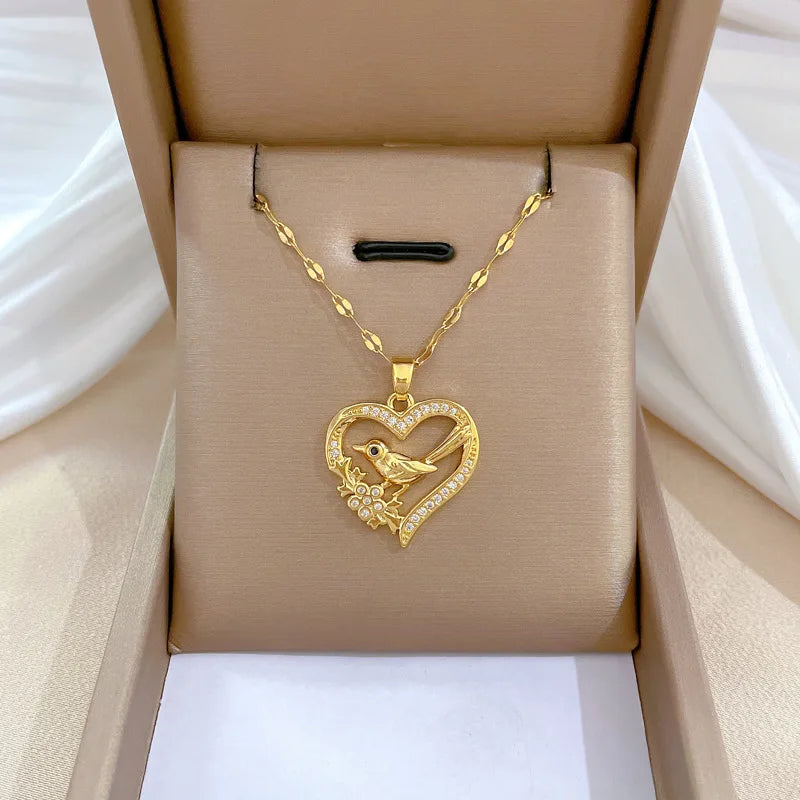 Luxury Full Zicron Shiny Heart Necklace for Women Titanium Steel Gold Color Anti-Tarnish Romantic Pendant Necklace