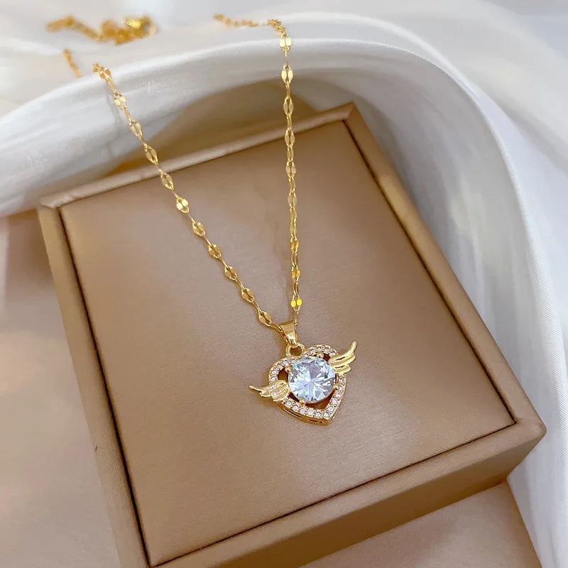 Luxury Full Zicron Shiny Heart Necklace for Women Titanium Steel Gold Color Anti-Tarnish Romantic Pendant Necklace